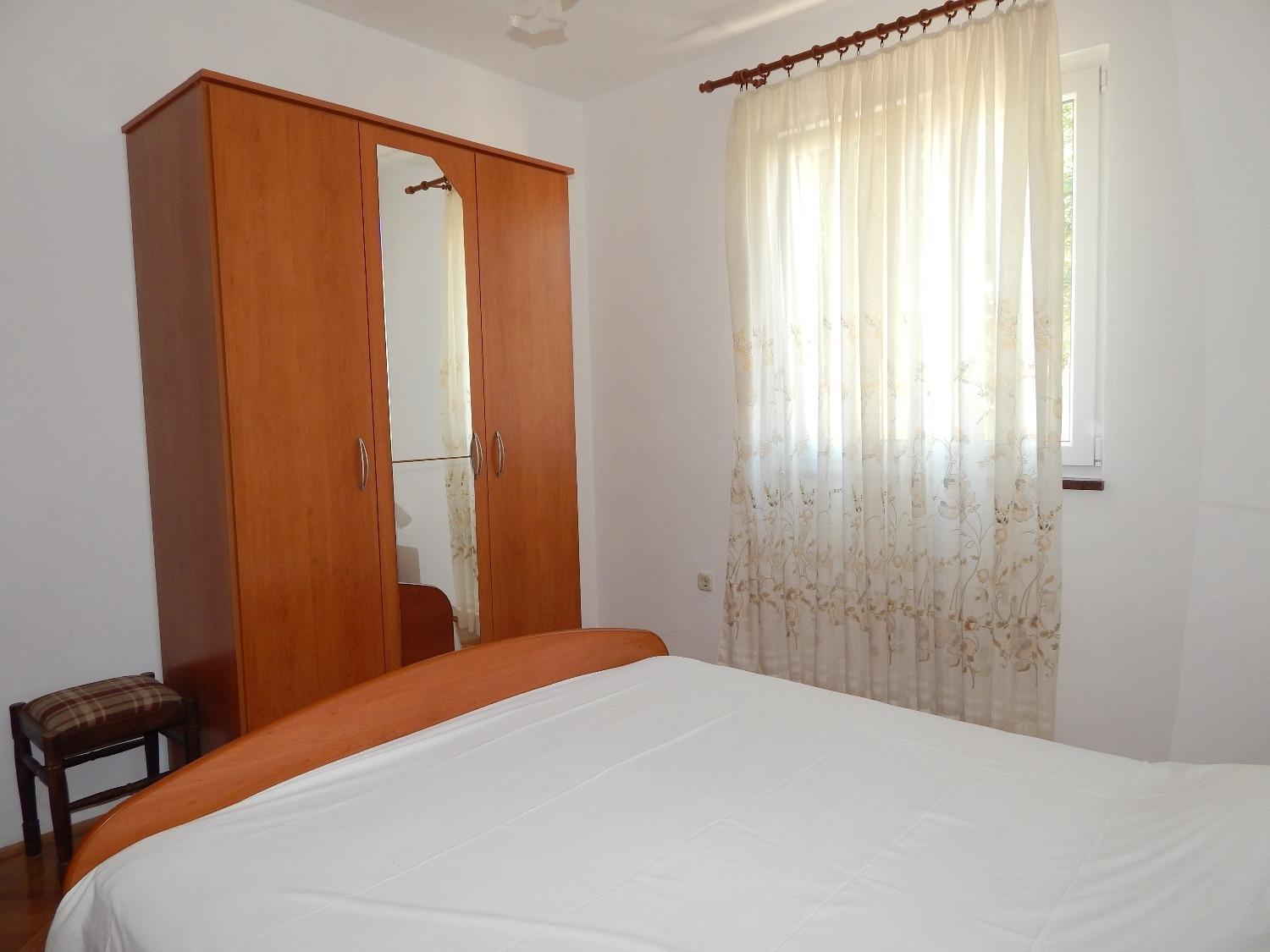 Apartments Luce - Family Friendly & Parking Pag Town Eksteriør bilde