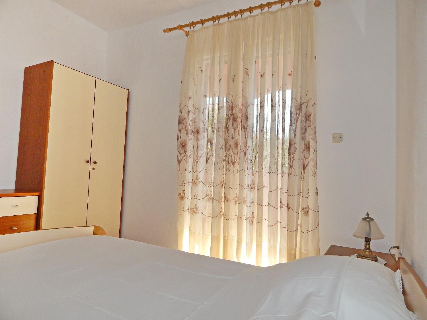 Apartments Luce - Family Friendly & Parking Pag Town Eksteriør bilde